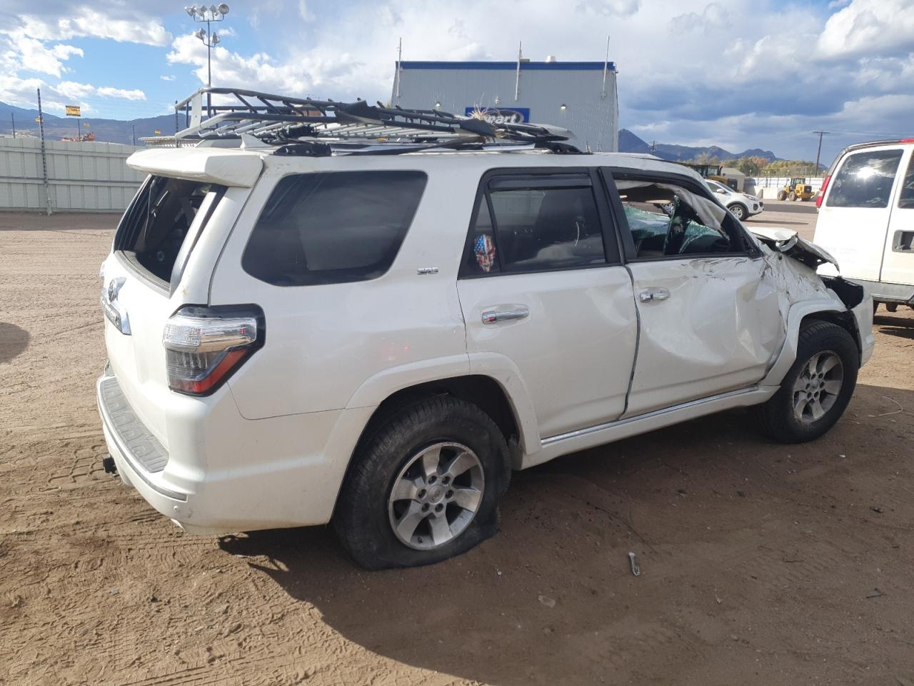 TOYOTA 4RUNNER SR5