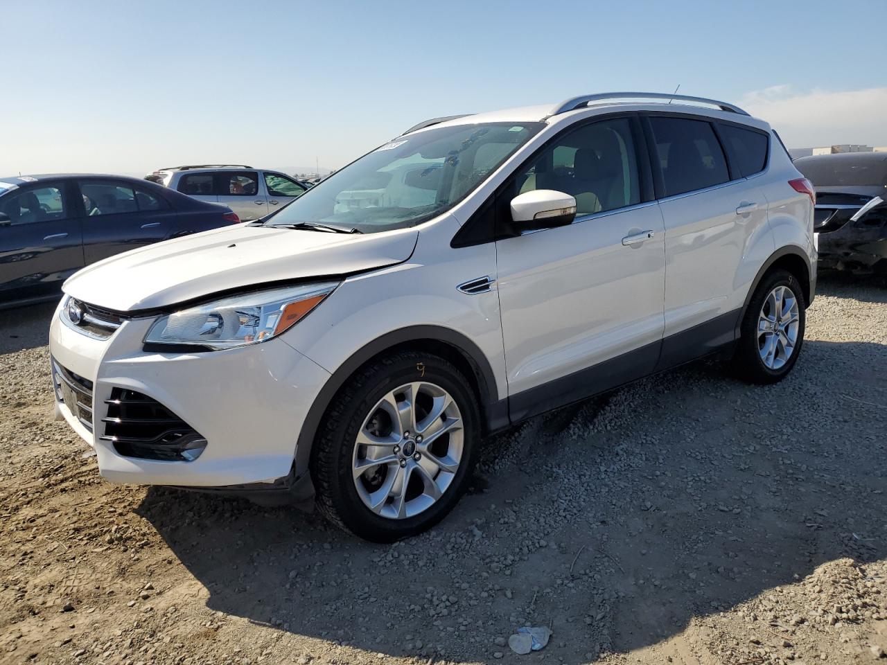 FORD ESCAPE TITANIUM