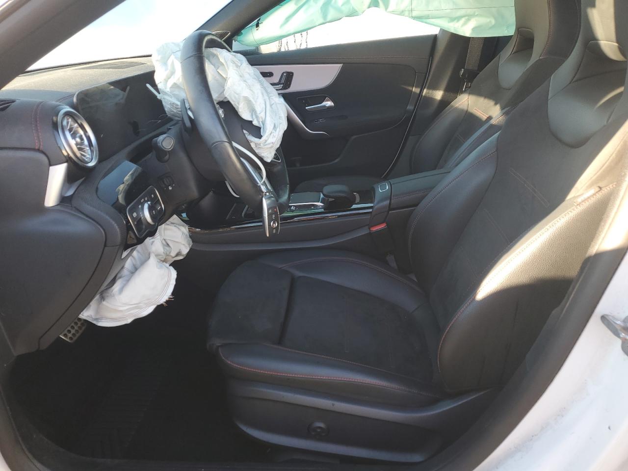 MERCEDES-BENZ CLA-CLASS 250 4MATIC