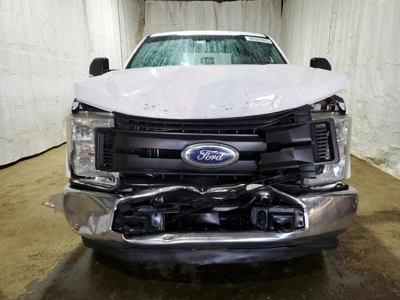 FORD F-250 SUPER DUTY