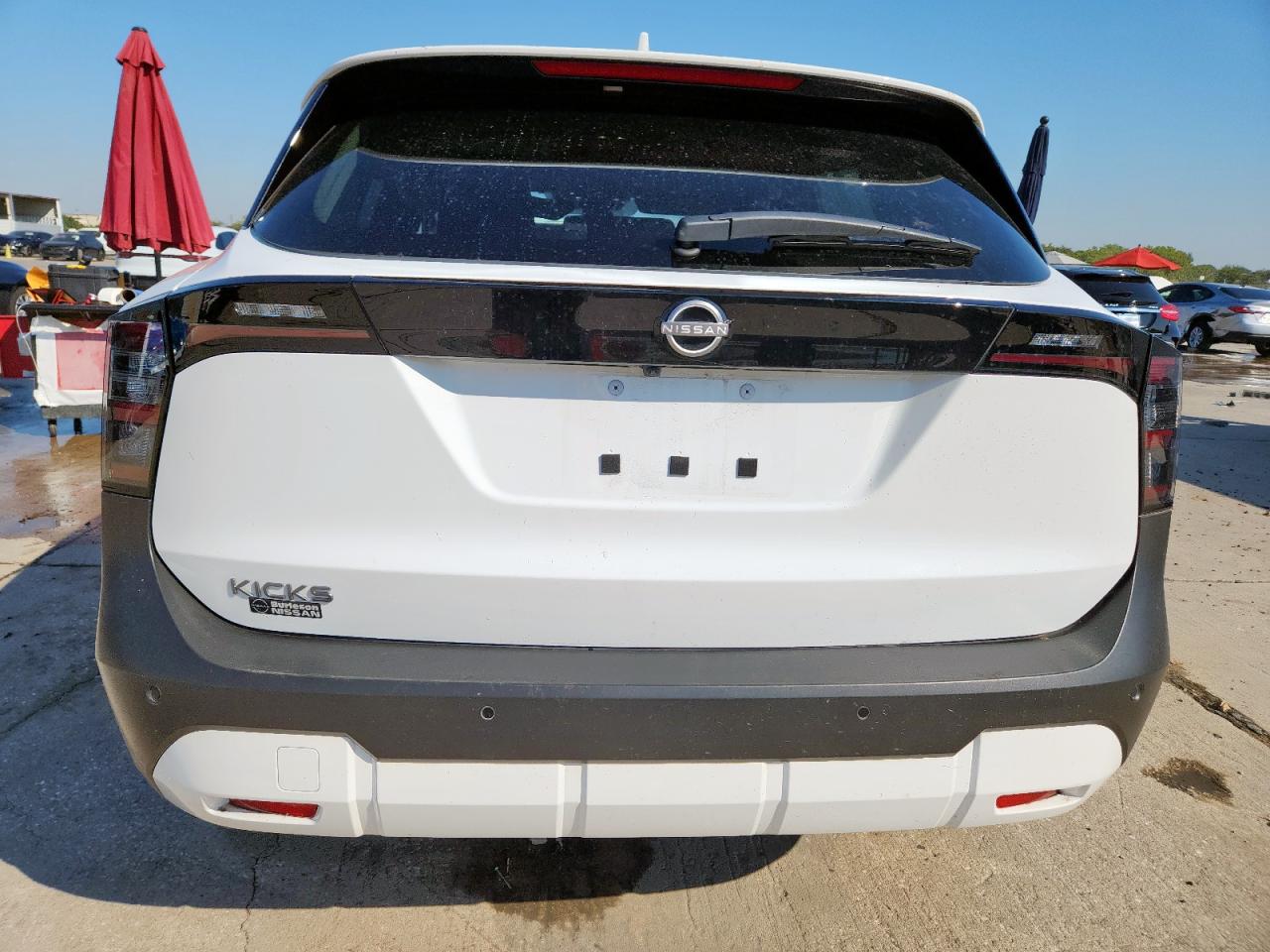 NISSAN KICKS SV
