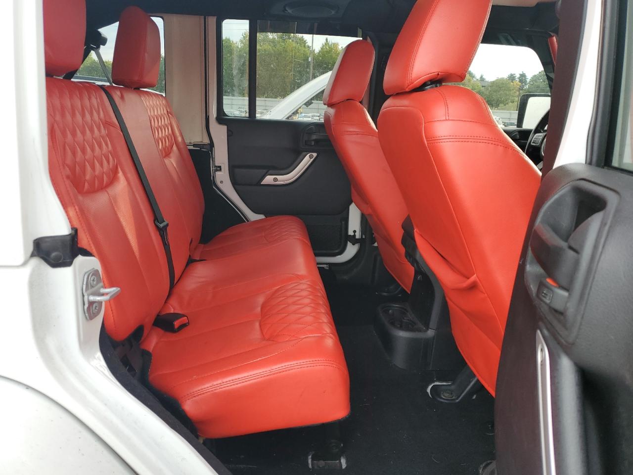 JEEP WRANGLER SAHARA