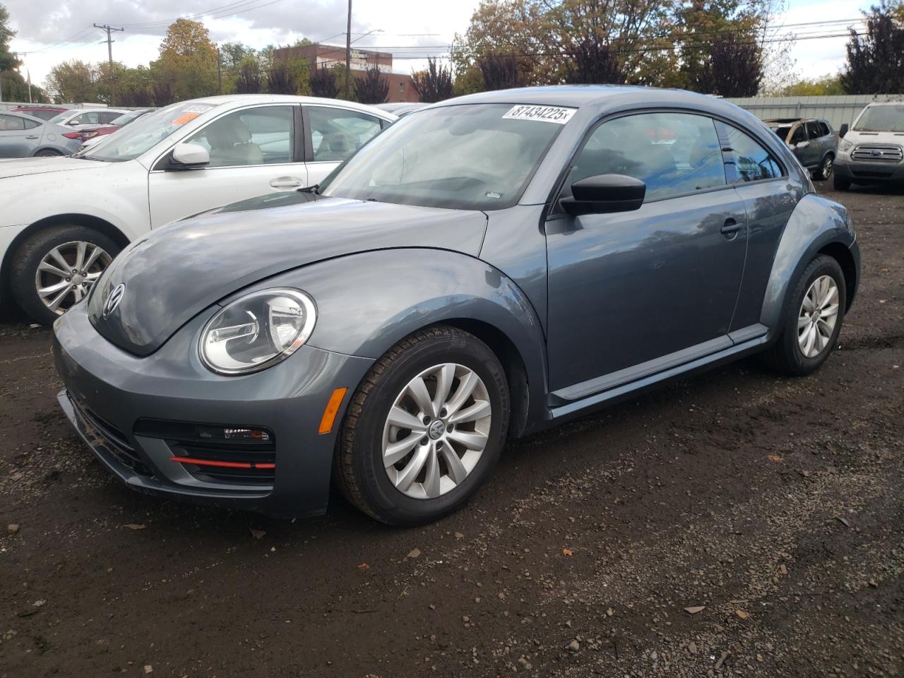 VOLKSWAGEN BEETLE S