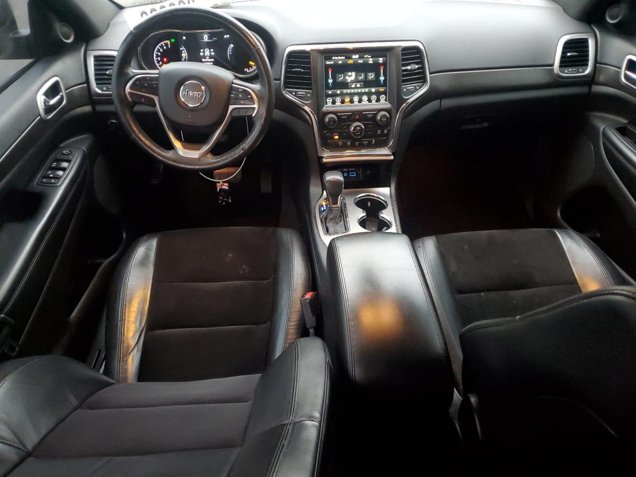 JEEP GRAND CHEROKEE LAREDO