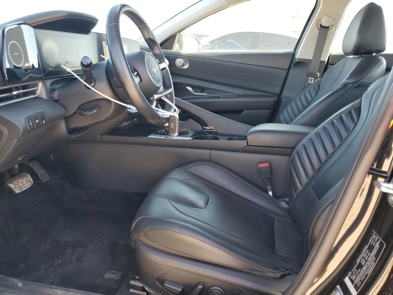 HYUNDAI ELANTRA LIMITED