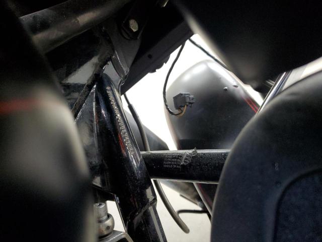 2013 HARLEY-DAVIDSON FLTRX ROAD 1HD1KHM10DB694164