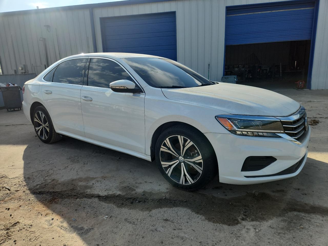 VOLKSWAGEN PASSAT SE