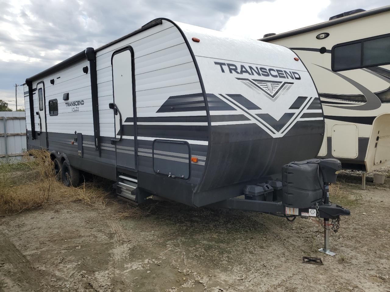 Lot #3288773749 2020 GRAN GRAND DESI