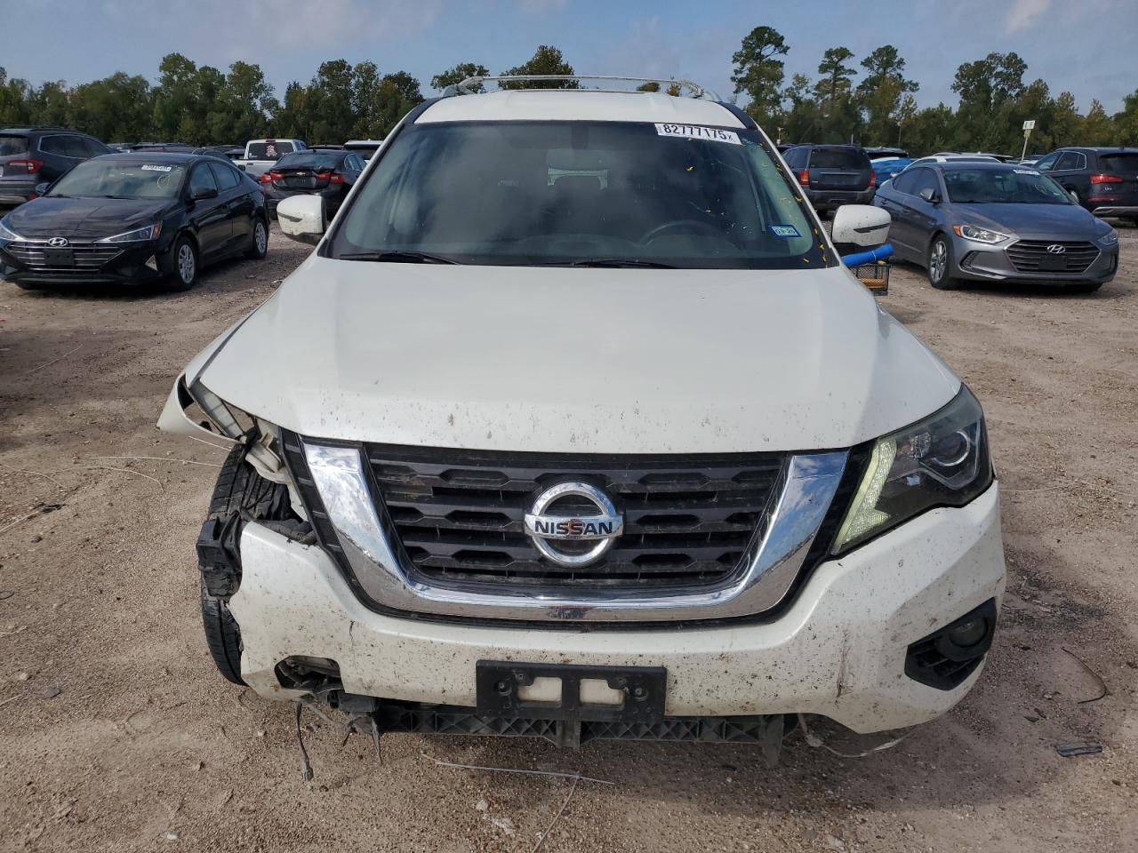 NISSAN PATHFINDER SV