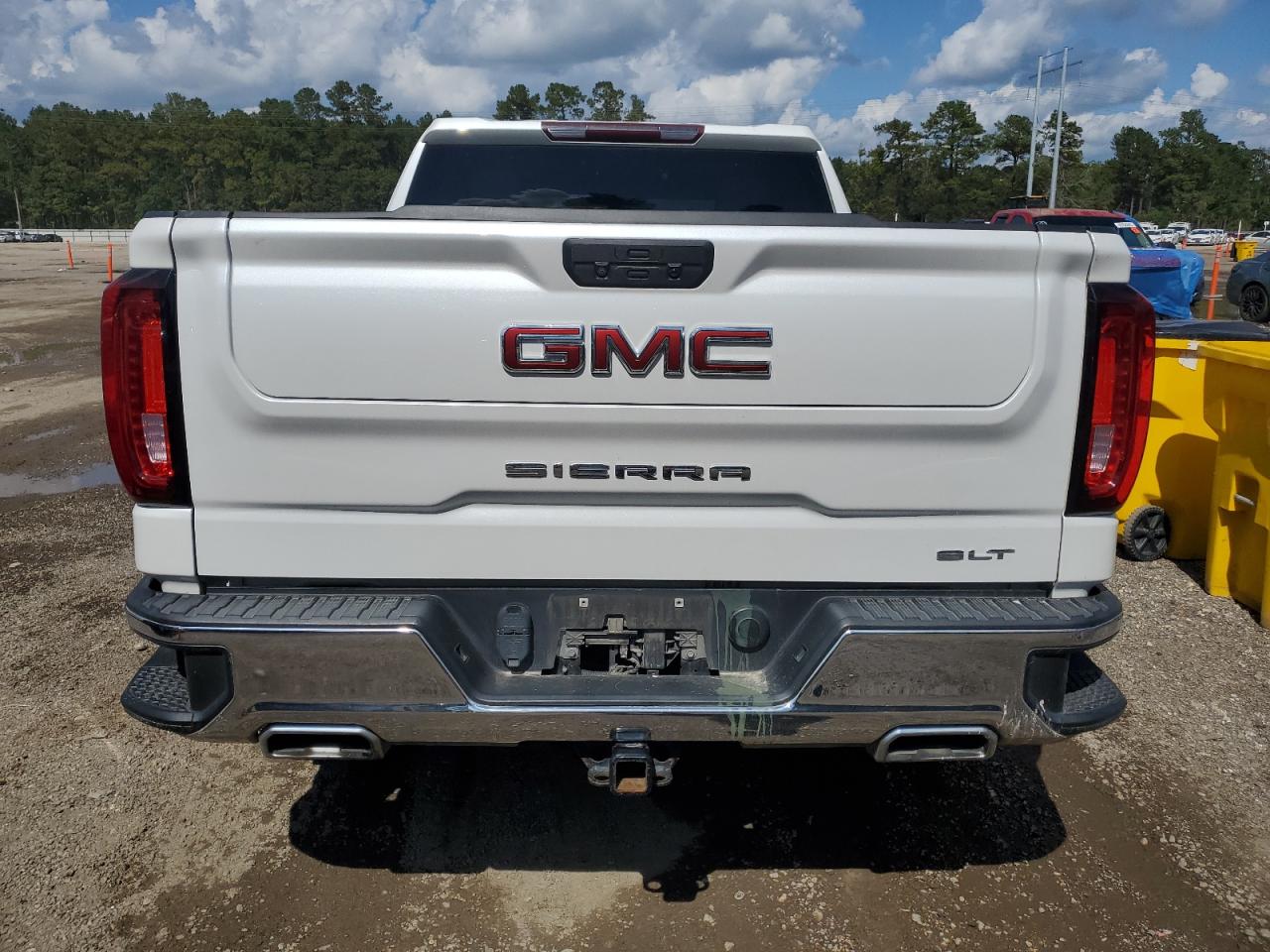 GMC SIERRA K1500 SLT
