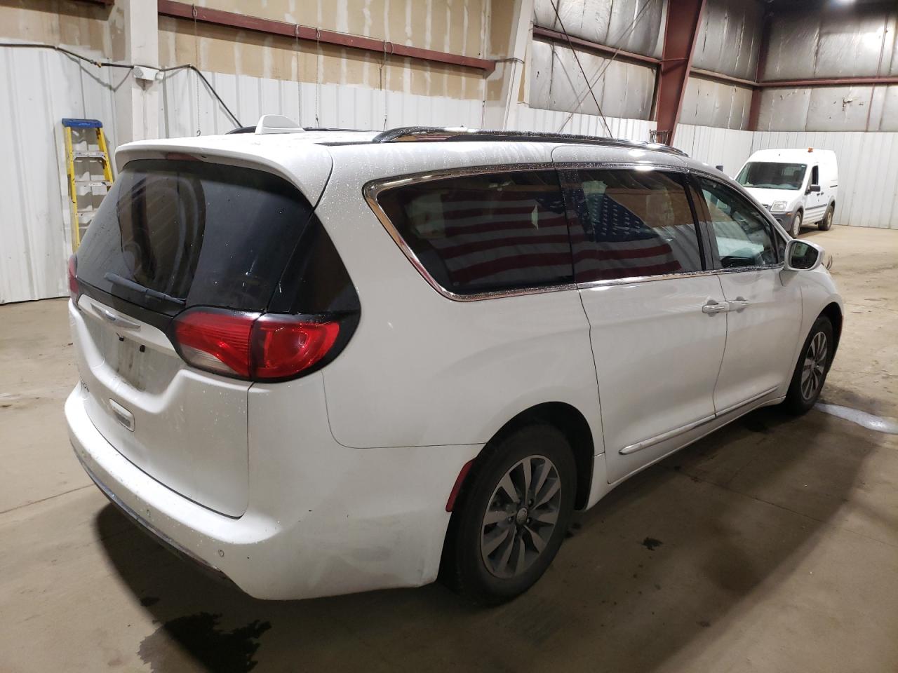 CHRYSLER PACIFICA TOURING L PLUS