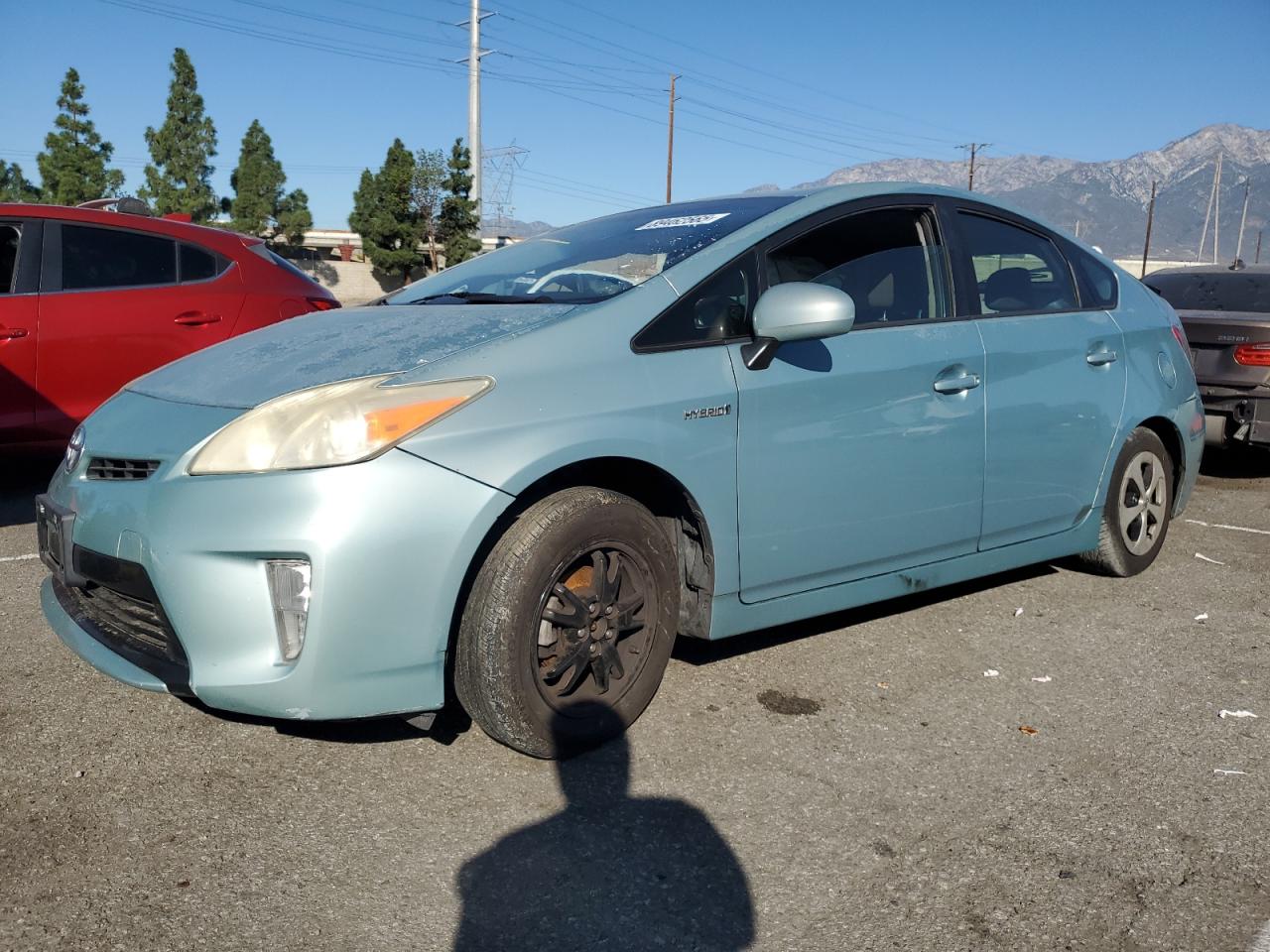 TOYOTA PRIUS