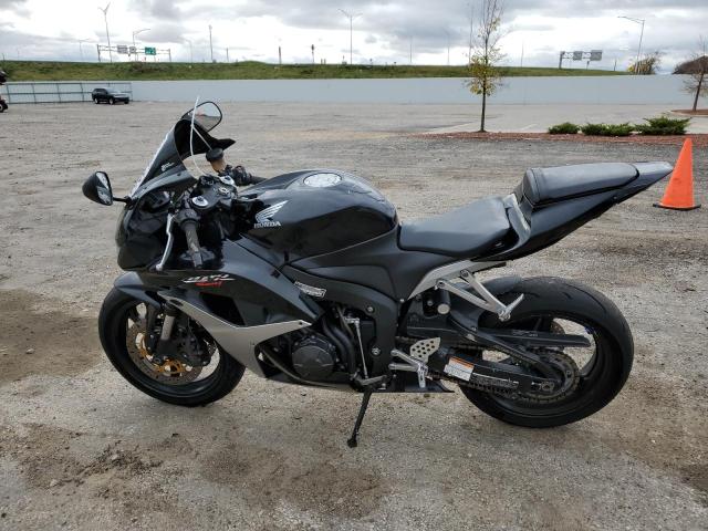 2007 HONDA CBR600 RR - JH2PC40057M009008