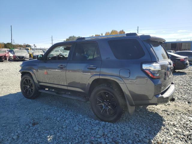2022 TOYOTA 4RUNNER SR - JTEEU5JR1N5251720