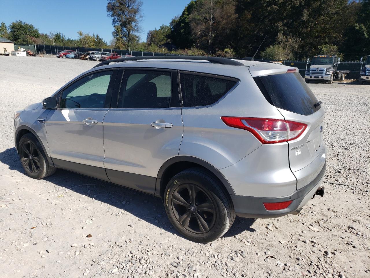FORD ESCAPE SE