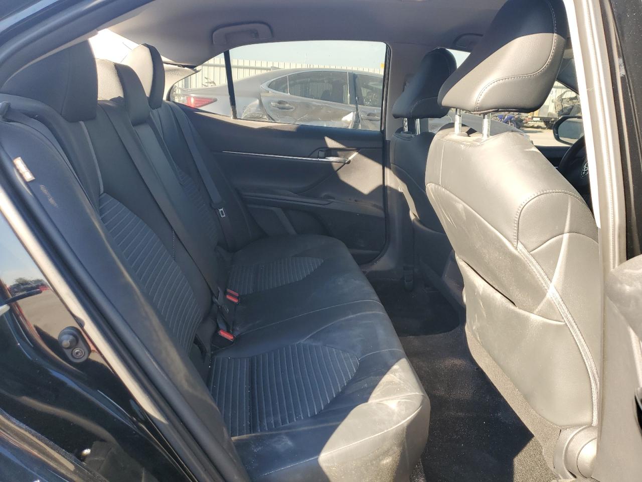 TOYOTA CAMRY SE NIGHT SHADE