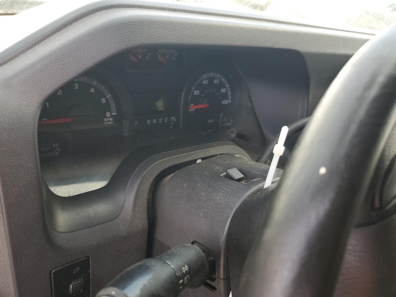 FORD ECONOLINE E250 VAN