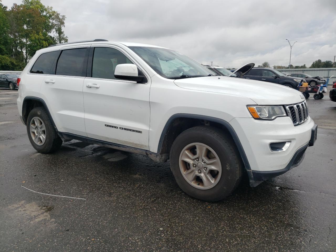 JEEP GRAND CHEROKEE LAREDO