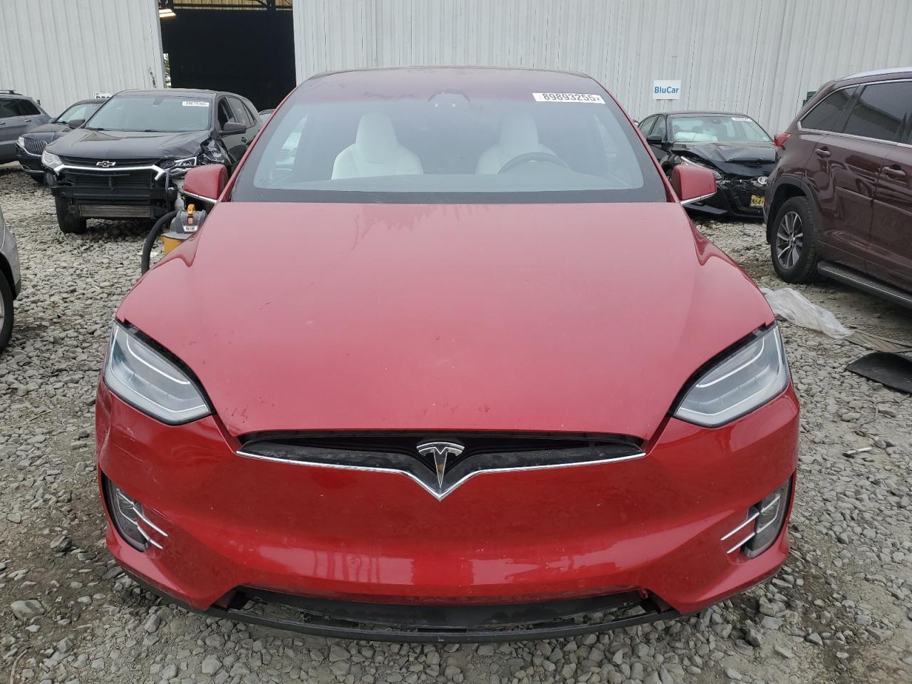 TESLA MODEL X