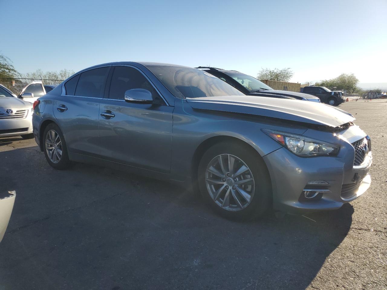 INFINITI Q50 PREMIUM