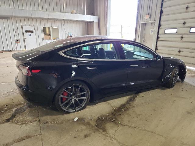 2018 TESLA MODEL 3 - 5YJ3E1EB3JF156132