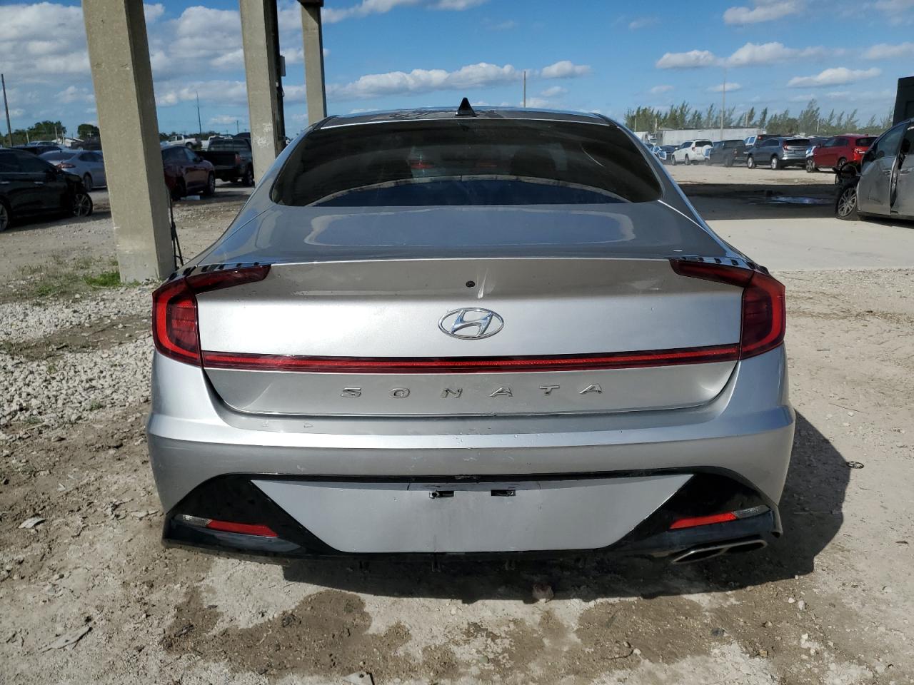 Lot #3302831905 2021 HYUNDAI SONATA SEL