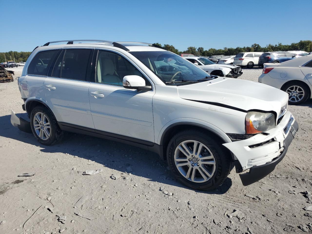VOLVO XC90 3.2