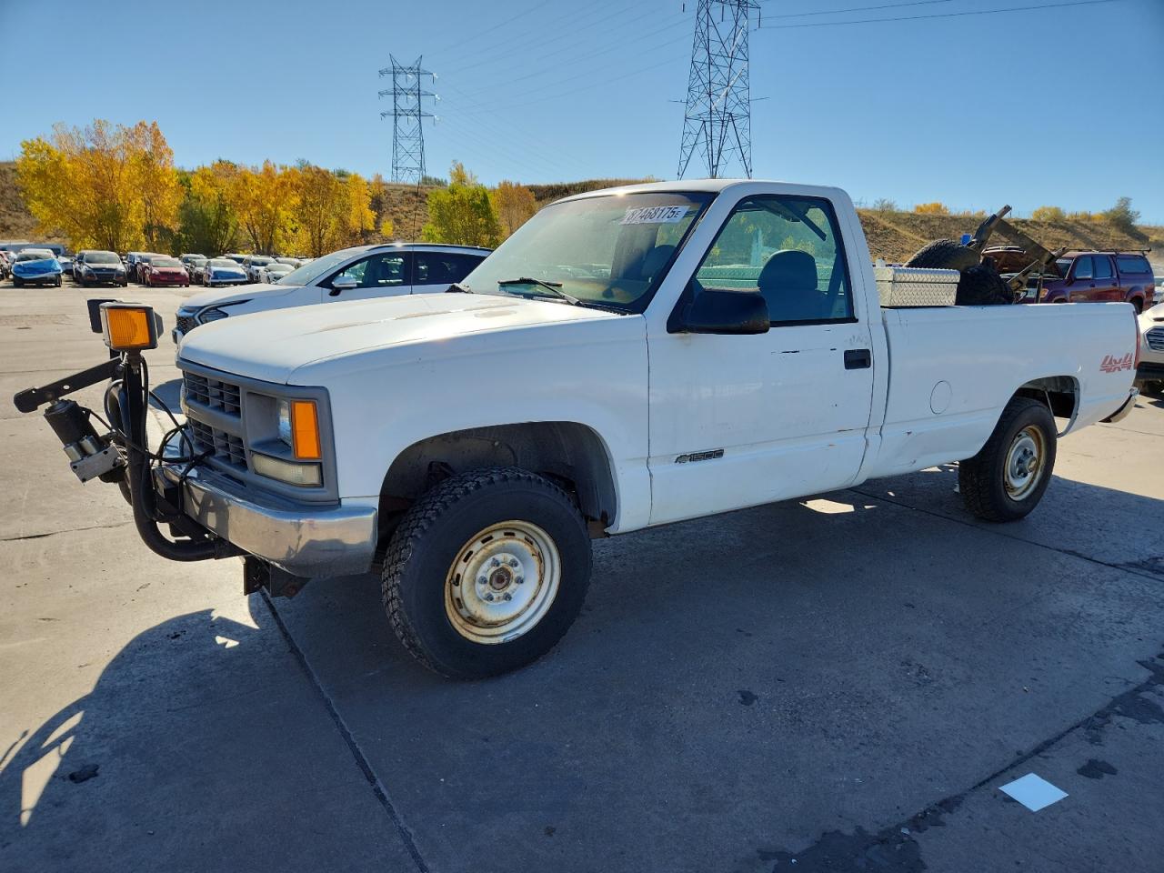 Lot #3302747003 1995 CHEVROLET GMT-400 K1