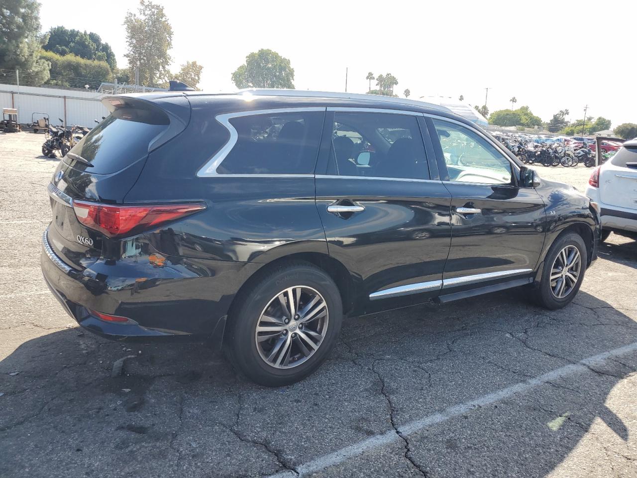 INFINITI QX60