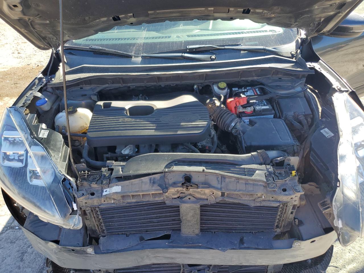 FORD ESCAPE TITANIUM