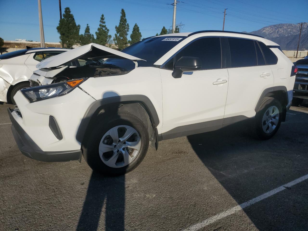 TOYOTA RAV4 LE