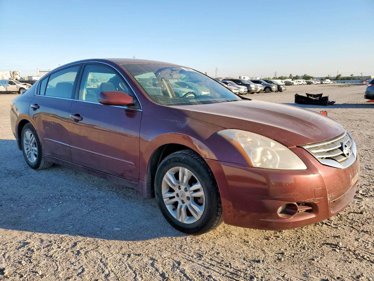 NISSAN ALTIMA BASE