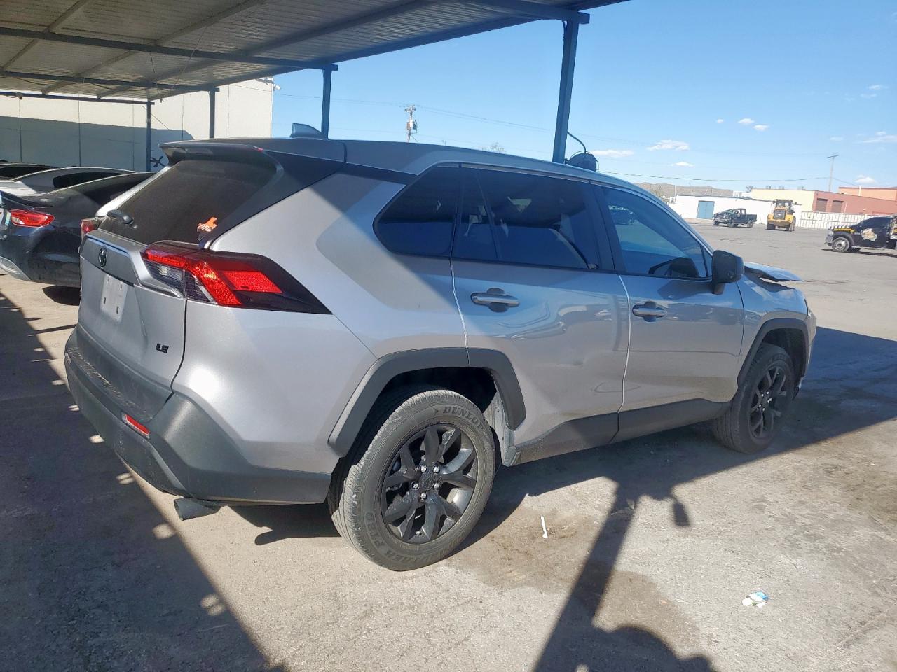 TOYOTA RAV4 LE