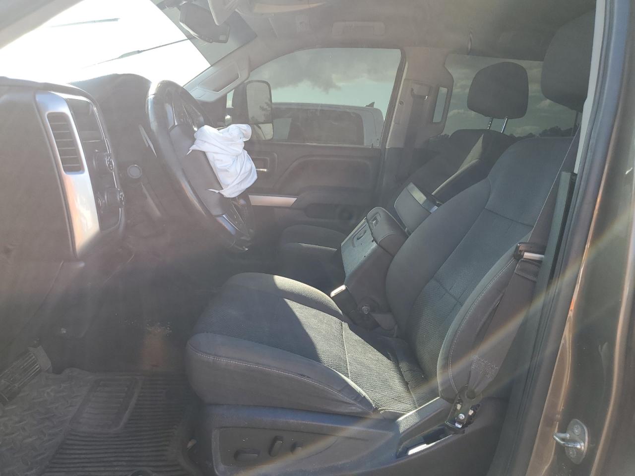 CHEVROLET SILVERADO K1500 LT