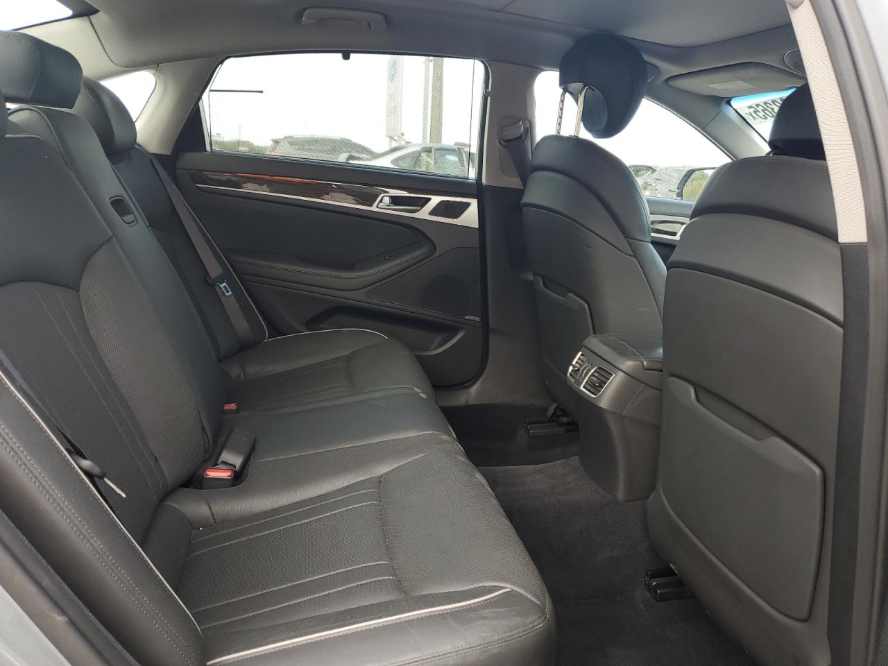 HYUNDAI GENESIS 3.8L