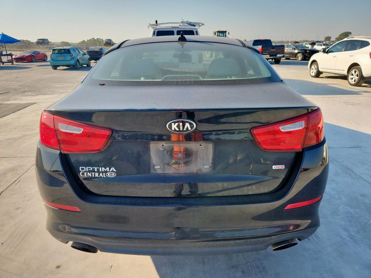 KIA OPTIMA LX