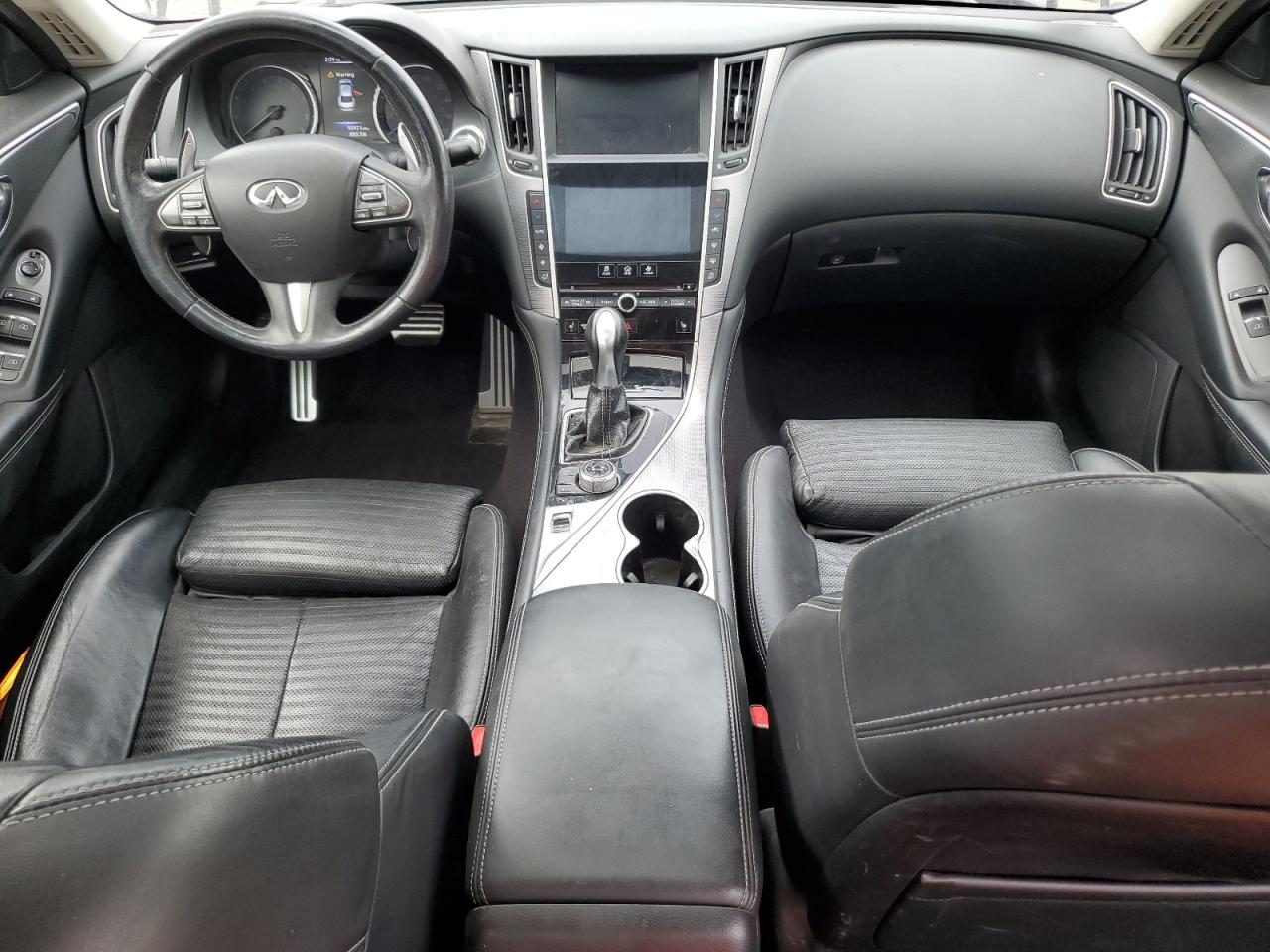 INFINITI Q50 BASE