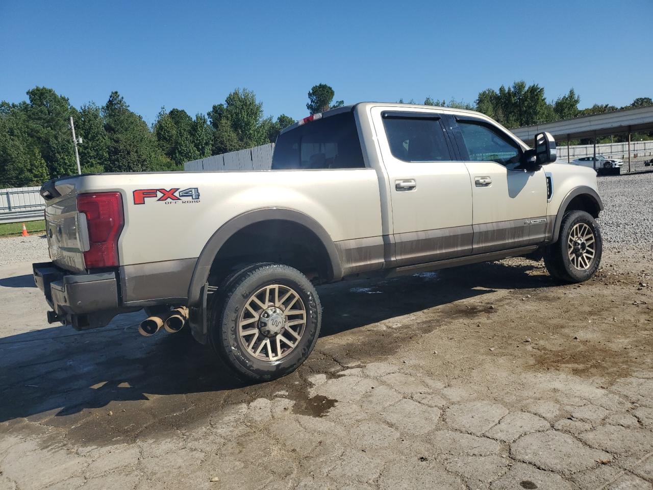 FORD F-250 SUPER DUTY