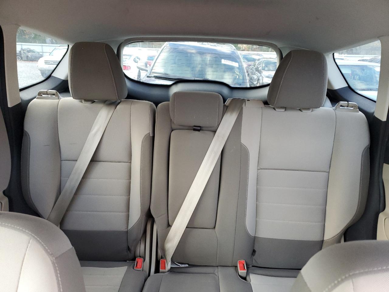 FORD ESCAPE SE