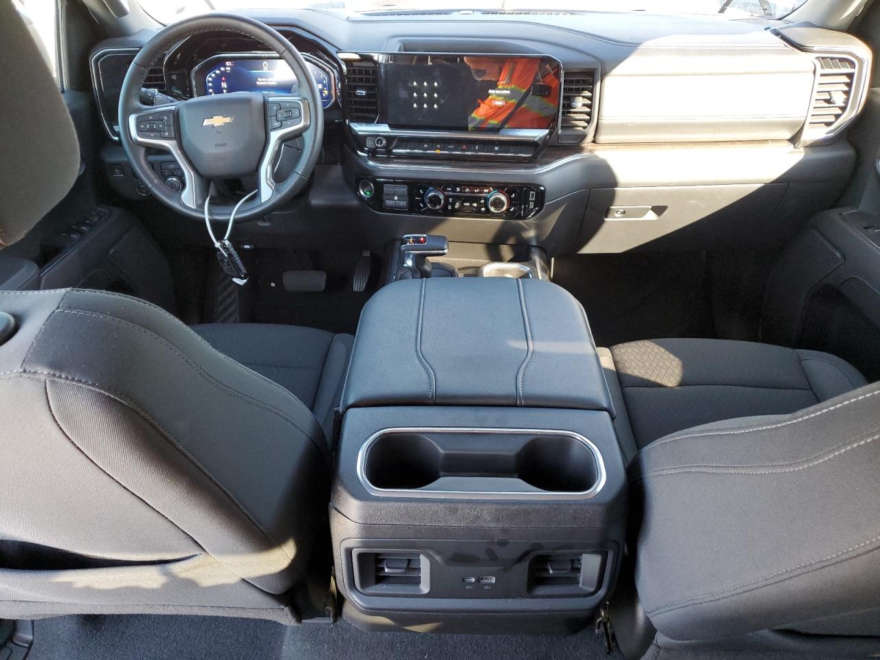 CHEVROLET SILVERADO K1500 LT