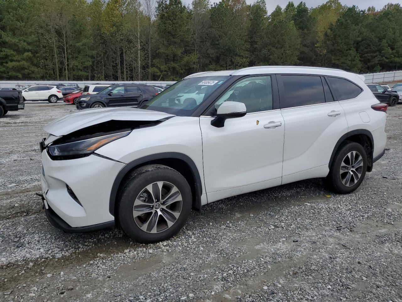 TOYOTA HIGHLANDER LE