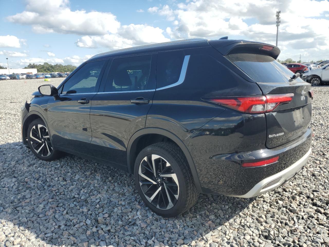 MITSUBISHI OUTLANDER SEL