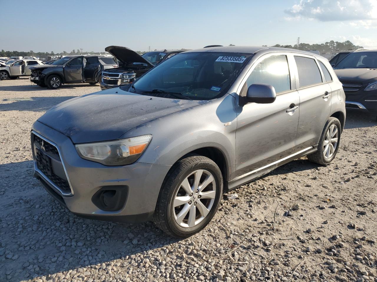 MITSUBISHI OUTLANDER ES