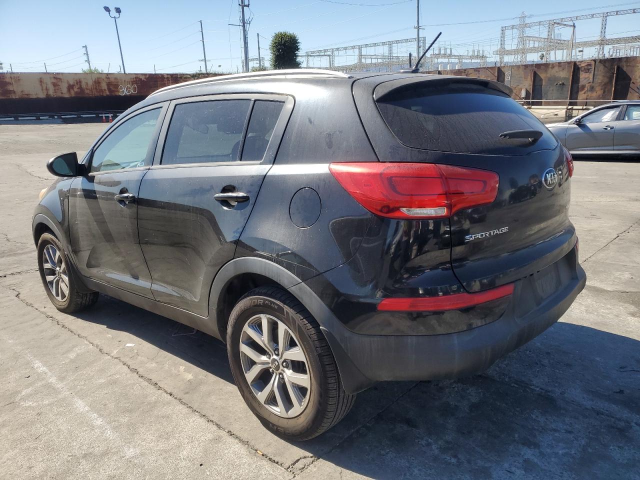 KIA SPORTAGE LX