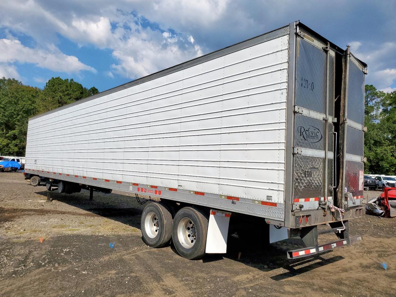 Lot #3287591029 2012 UTIL VS2RA