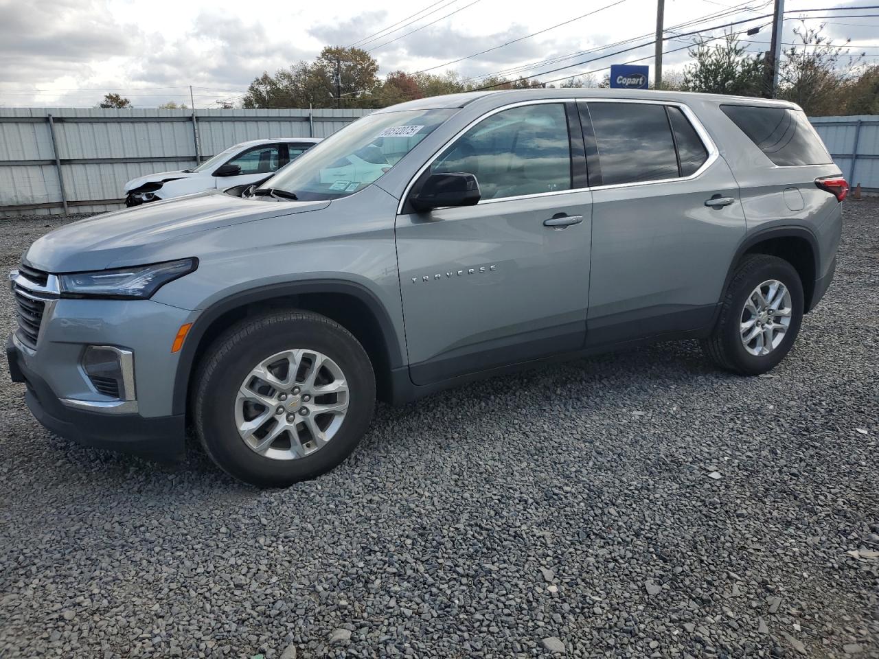 CHEVROLET TRAVERSE LS