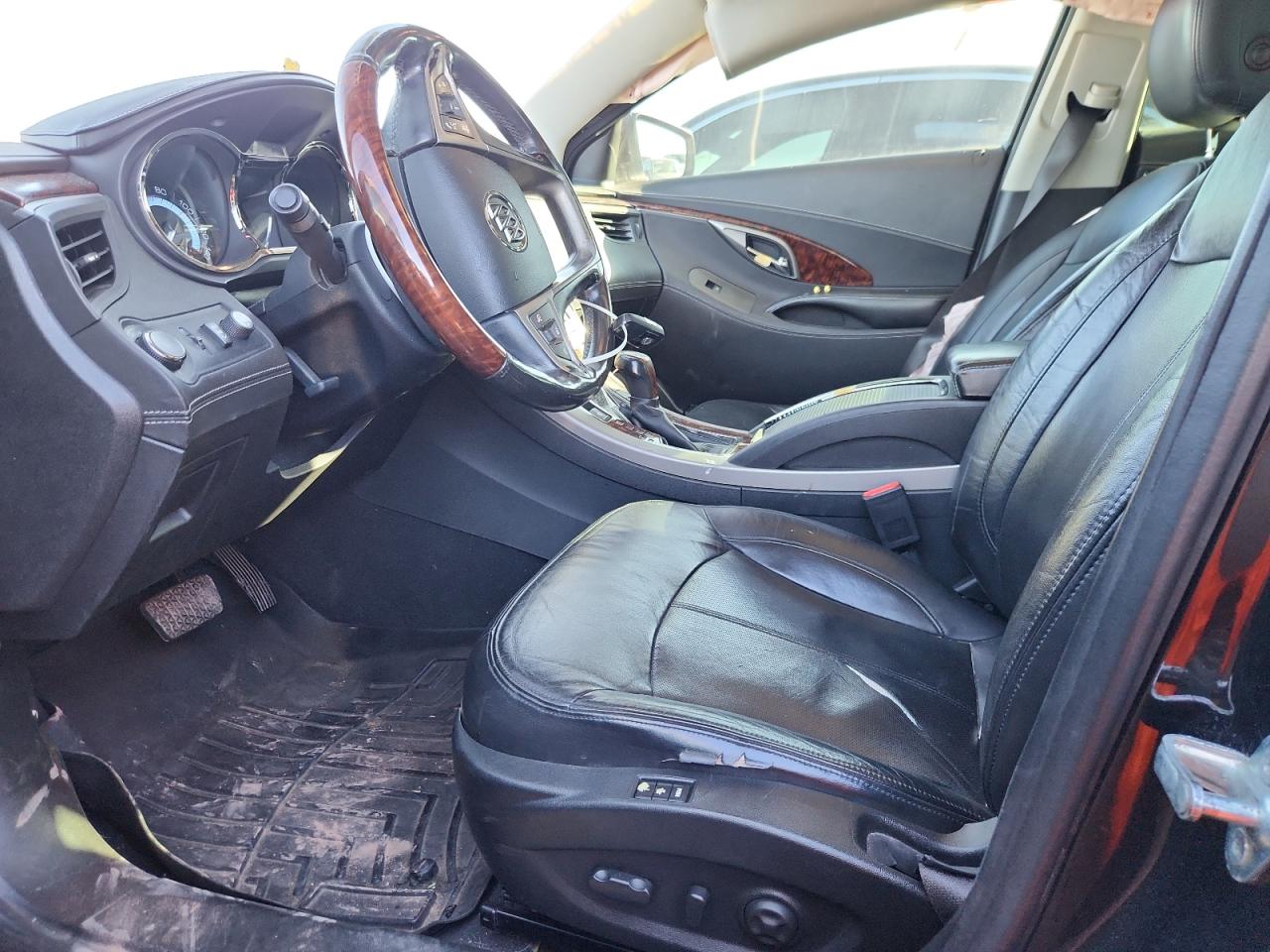 BUICK LACROSSE TOURING