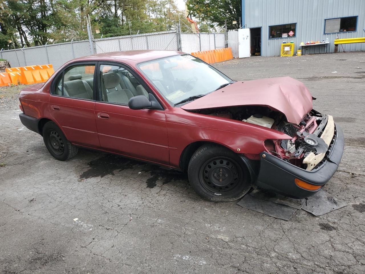Lot #3285684647 1996 TOYOTA COROLLA DX