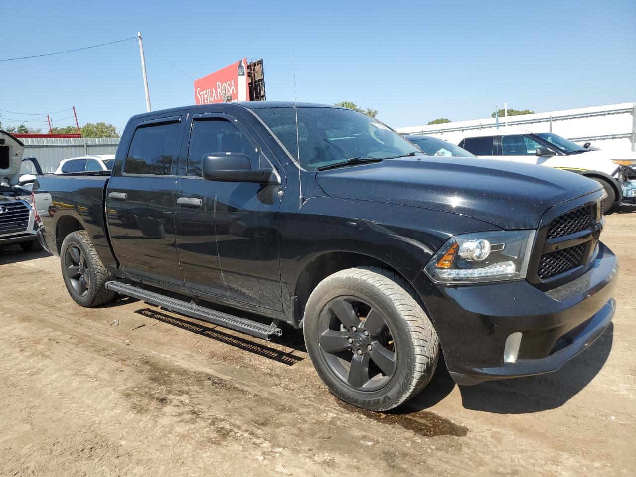 RAM 1500 ST