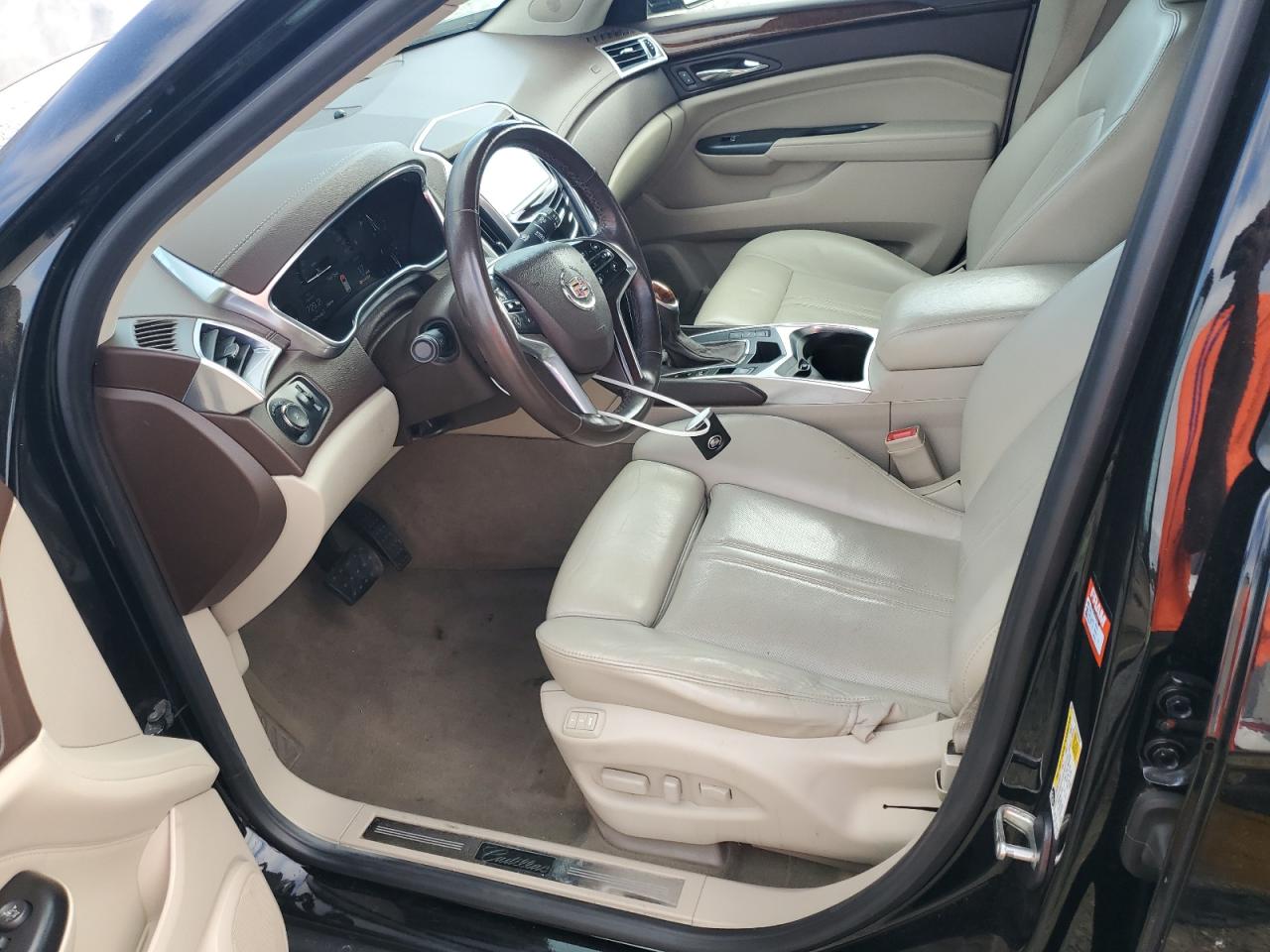 CADILLAC SRX PREMIUM COLLECTION